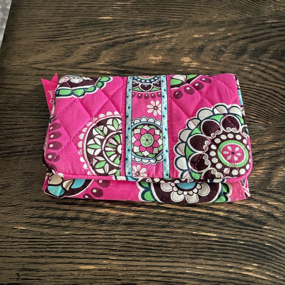 NWT - Vera Bradley Pink Wallet